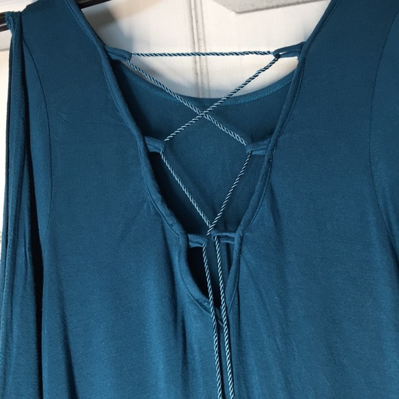 Dark turquoise dress! - Picture 2 of 5